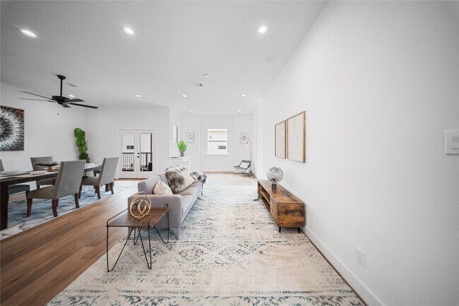 Foto del edificio - 1112 Hogan St