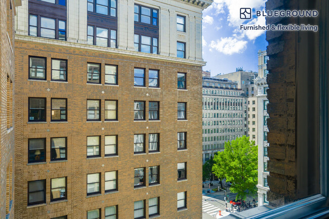 Foto del edificio - 733 15th St NW