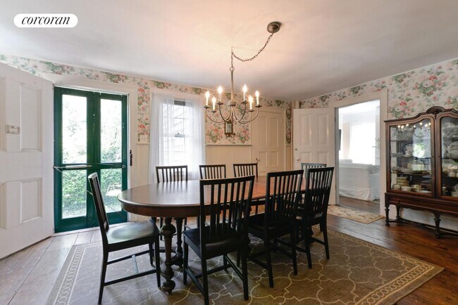 Foto del edificio - 2214 Montauk Hwy