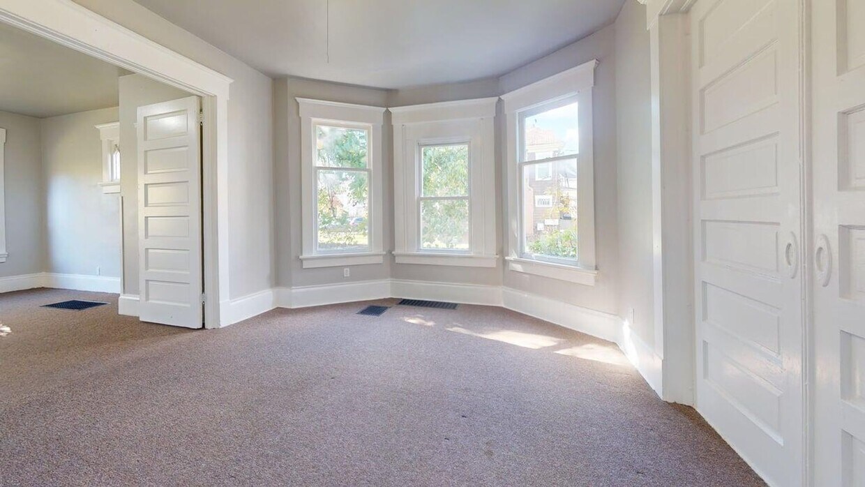 Foto del edificio - 808 7th St NW