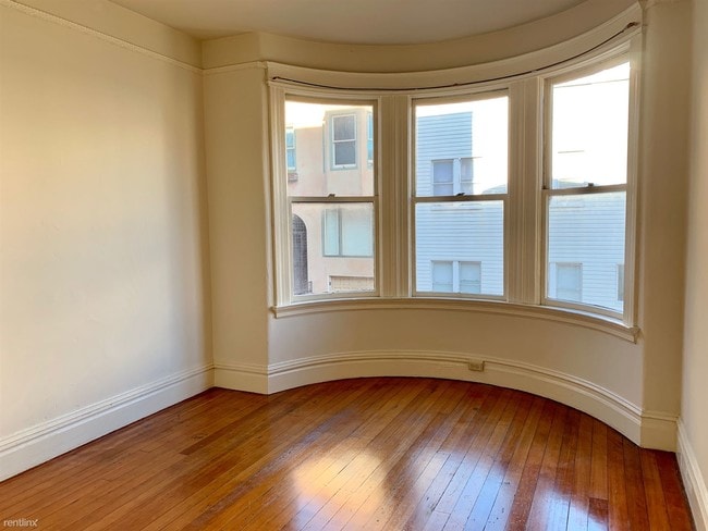 Building Photo - 1 br, 1 bath Apartment - 1403 Kearny St 1403