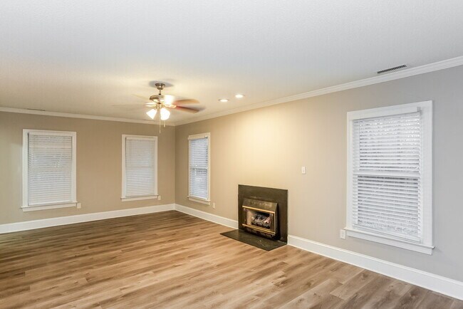 Foto del edificio - 6009 Burnt Mill Run