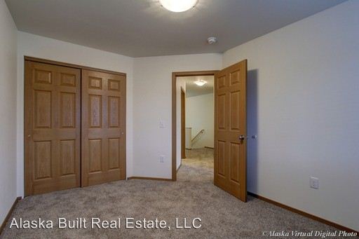 Building Photo - 1720 E Parks Hwy