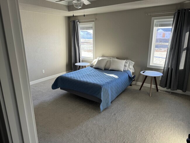 Building Photo - 1257 Mountain Bay Dr