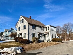 Building Photo - 10 Riverside Ave