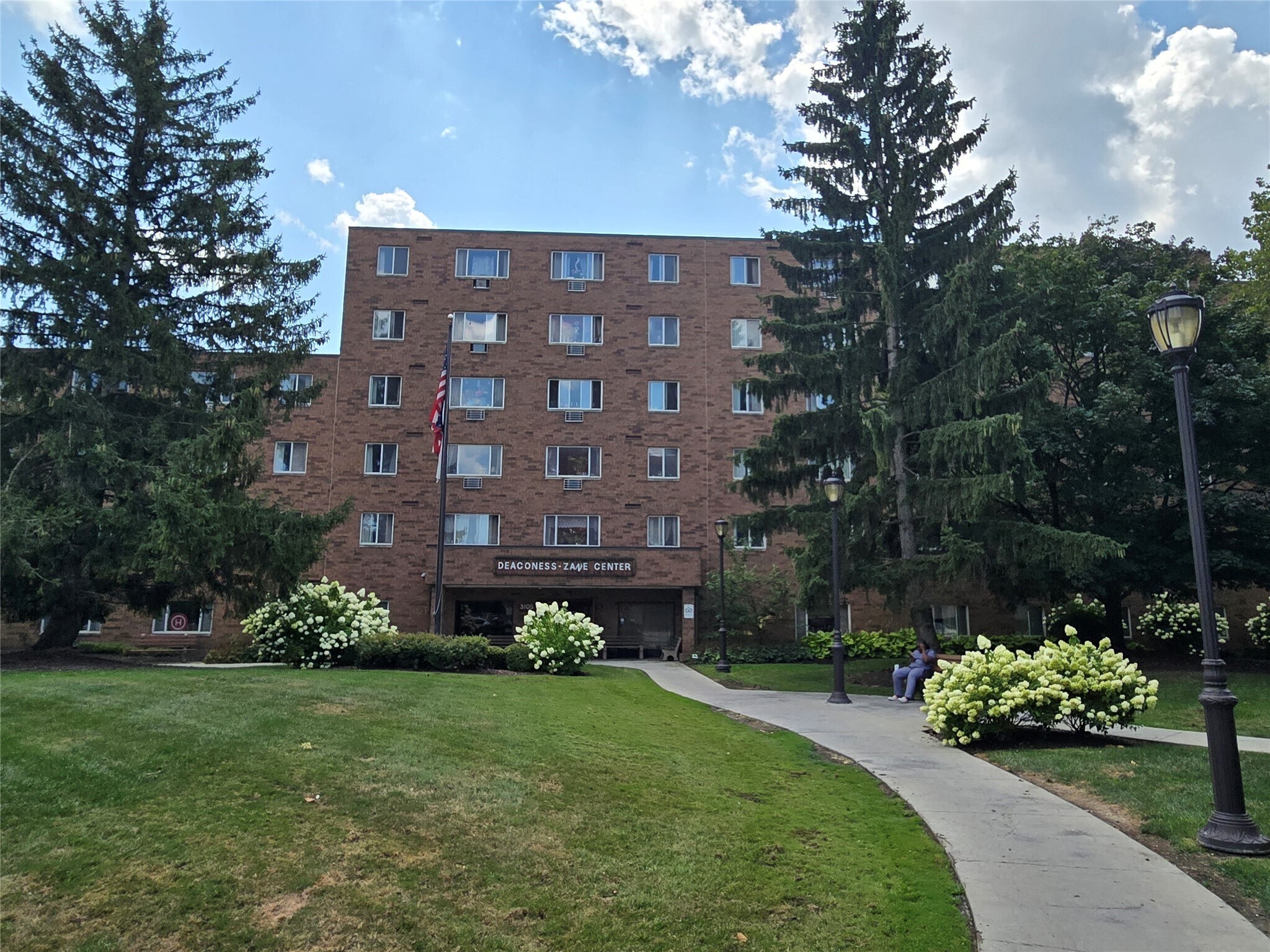3105 Devonshire Rd Cleveland, OH 44109 – photo 5