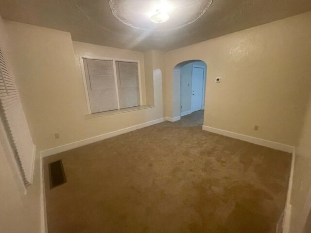 Foto del edificio - 624 Fernwood Dr