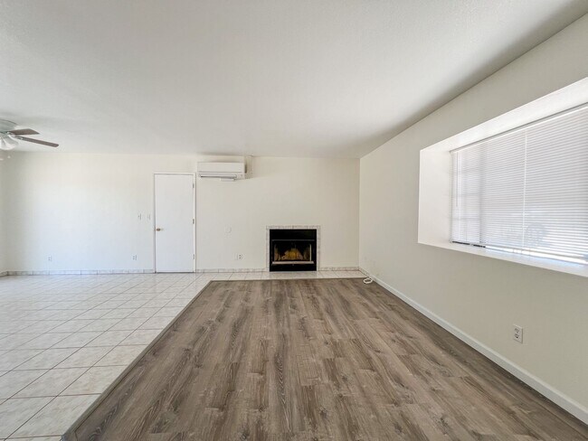 Foto del edificio - 29 Palms Home with Mountain Views