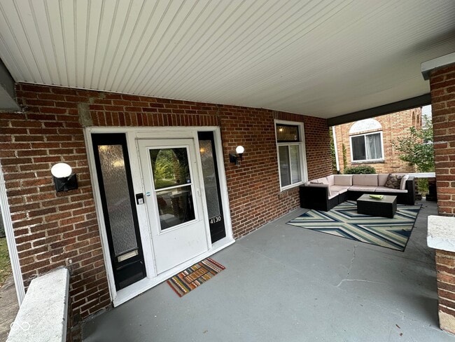 Building Photo - 4130 Rookwood Ave