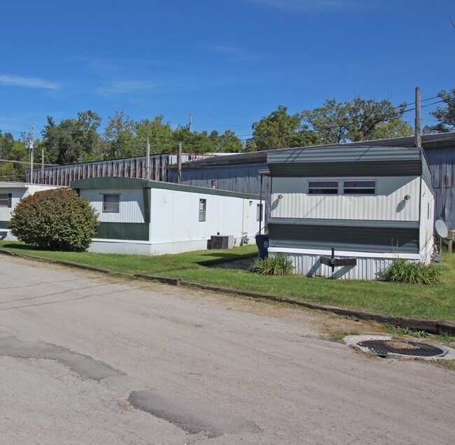 Foto del edificio - Wells Street Mobile Home Court