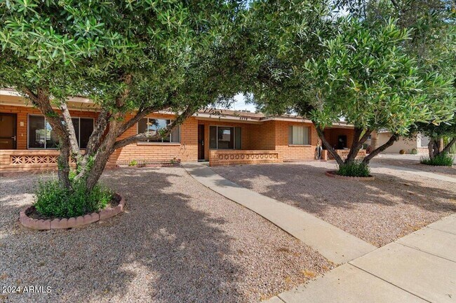 Foto del edificio - 6438 E Butte St