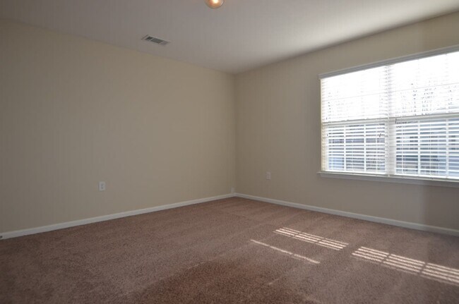 Foto del edificio - 4818 Autumn Oak Dr