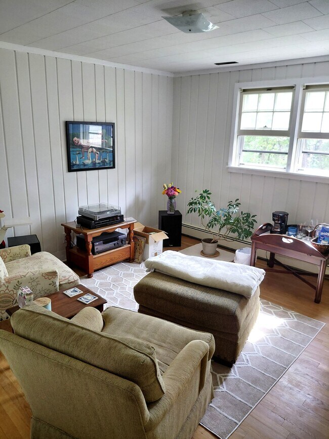 Foto del edificio - 3450 Doncaster Rd