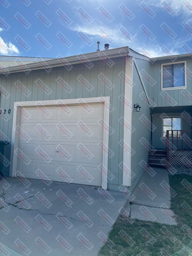 120 Westhills Loop, Gillette, WY 82718 House Rental in Gillette, WY