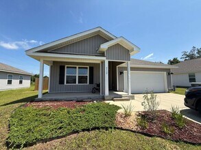 Building Photo - 9732 Angel Oak Dr