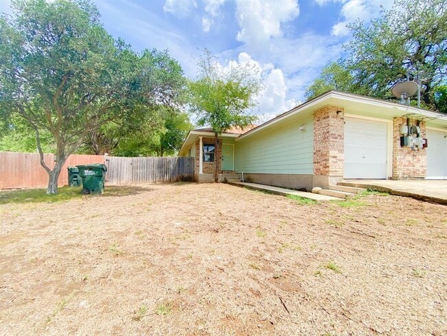 Building Photo - 109 Hughson Ct