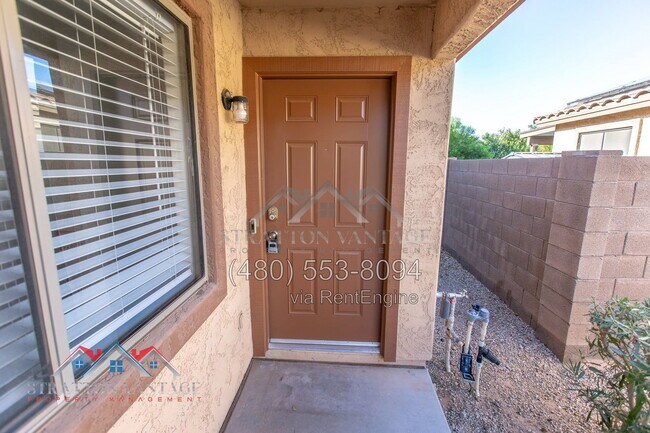 Foto del edificio - 44740 Gavilan Dr