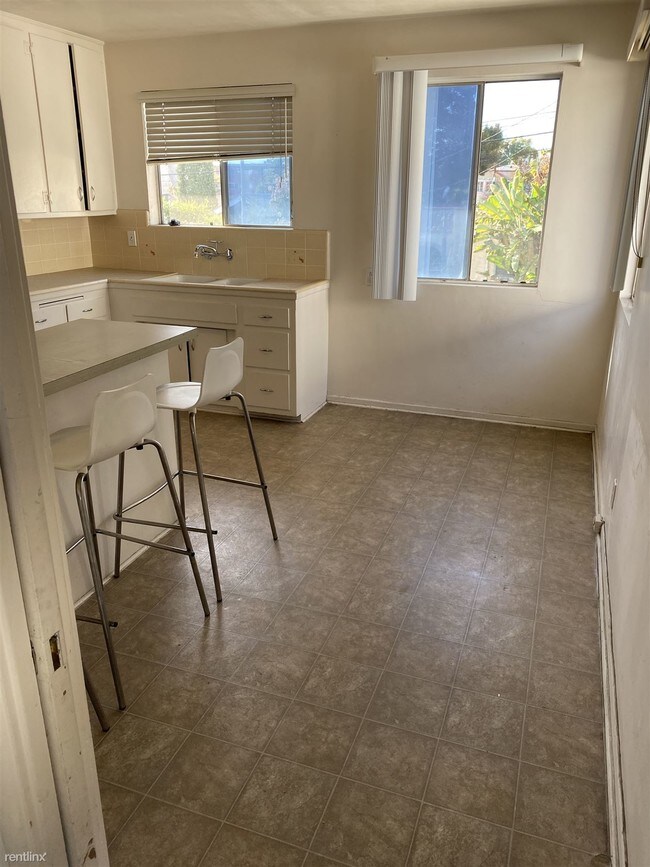 Foto del edificio - 1350 N Citrus Ave