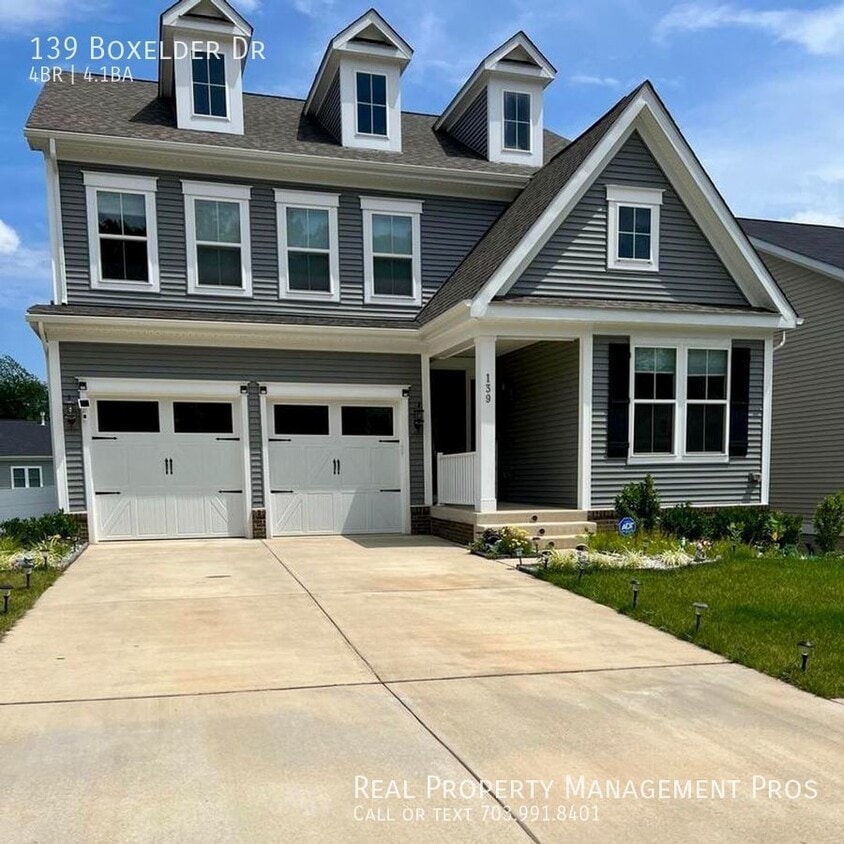 Primary Photo - Spacious Single Family Home in Stafford/ N...