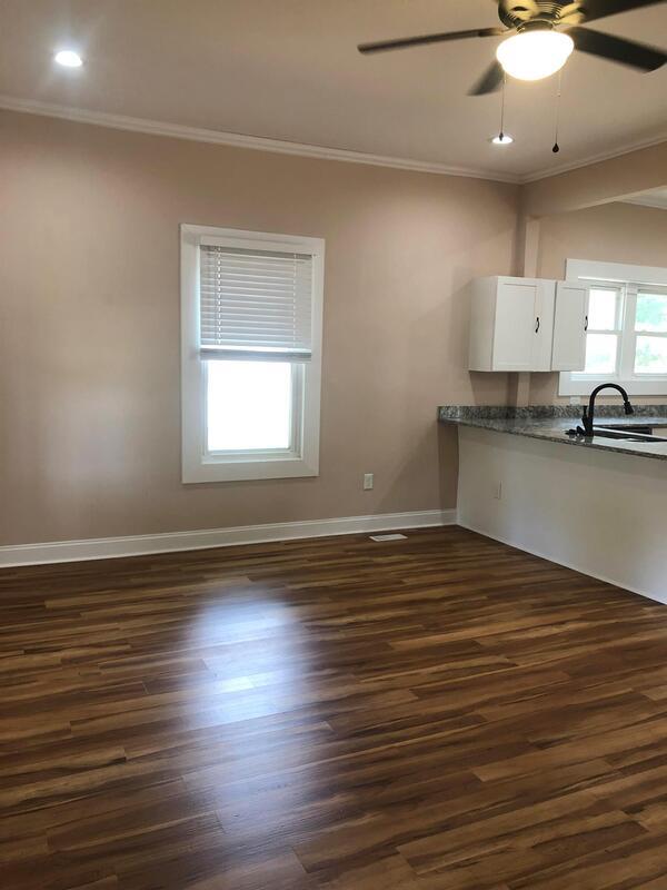 Foto del edificio - 616 Poplar Ave