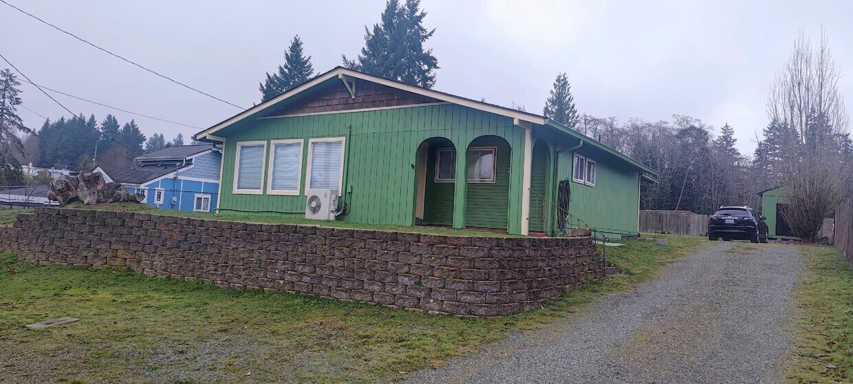 2512 Franklin St, Bremerton, WA 98310 House Rental in Bremerton, WA