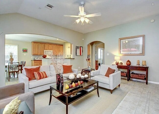 Building Photo - 3 Gilded Crest Ct