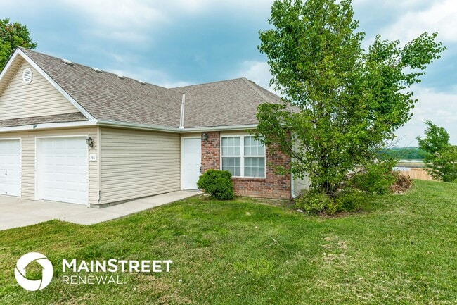 Building Photo - 204 Palmer Ct