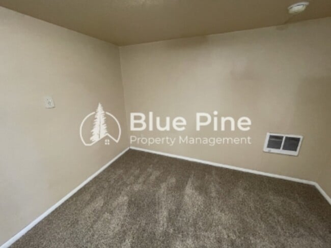 Foto del edificio - 440 Walnut St