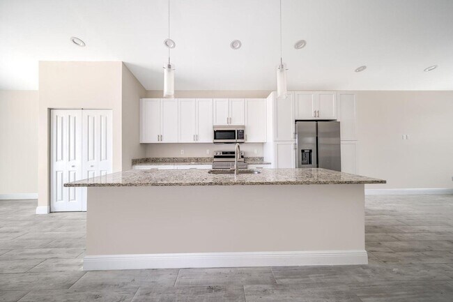 Foto del edificio - 1538 W 26th Ct