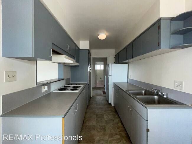 Building Photo - 2 br, 1 bath House - 360 Wilson Ave.