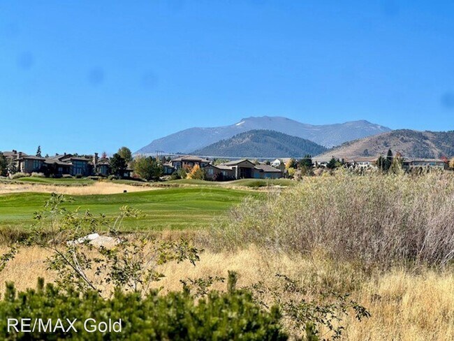 Building Photo - 4 br, 3.5 bath House - 3346 White Mountain...