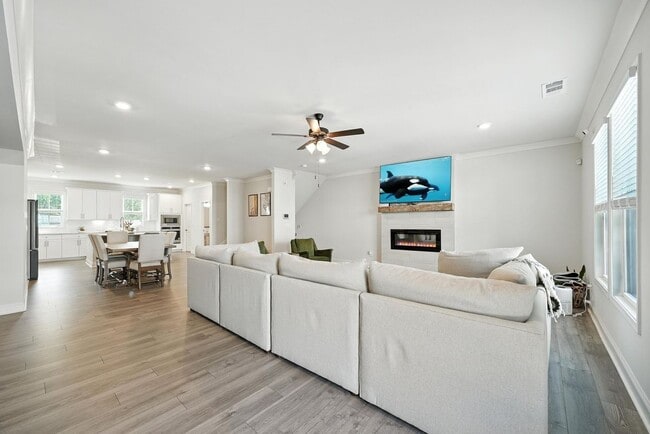 Foto del edificio - 3411 Swallowtail Ter