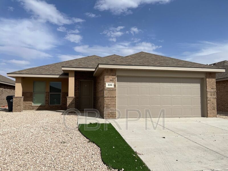 Primary Photo - 2130 N Texas Ave