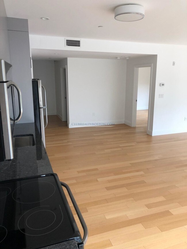 Foto del edificio - 1478 Tremont St