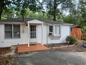Building Photo - 1209 Willow Ave