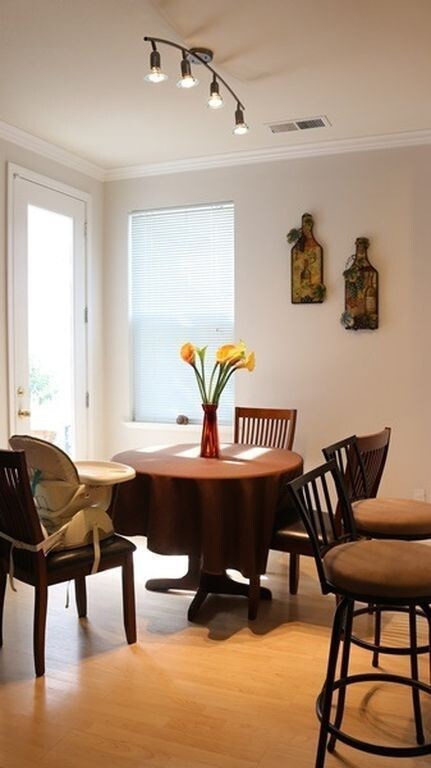 Foto del edificio - Lovely 3BR 2.5BA Home