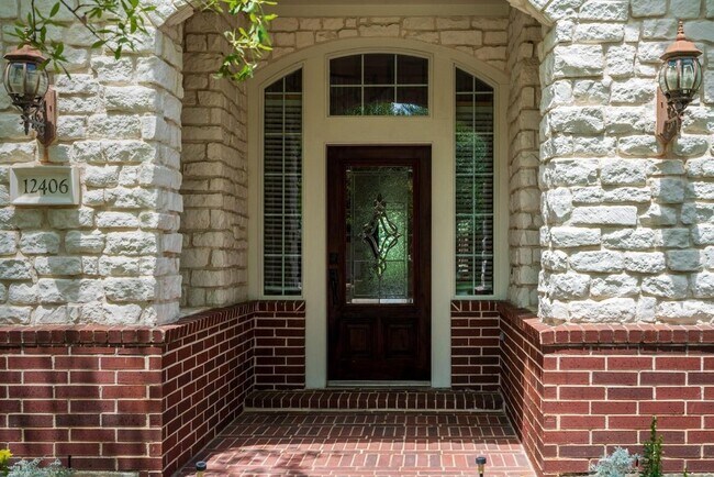 Foto del edificio - 12406 Santiago Cove Ln