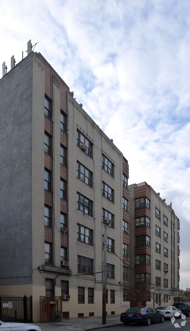 Foto del edificio - 1212 Grant Ave