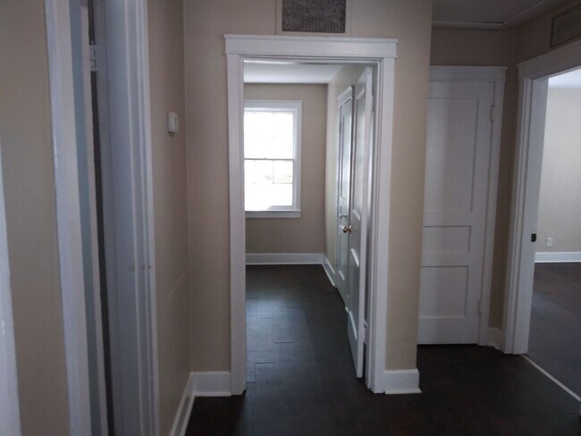 Foto del edificio - 1020 7th Ave SE