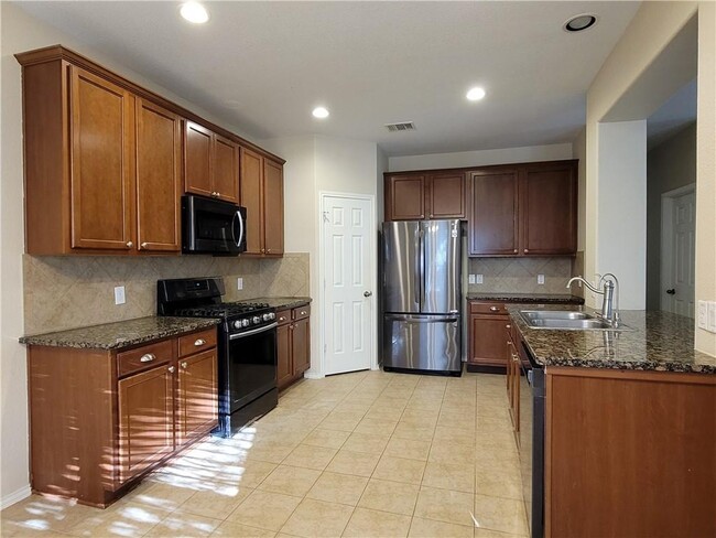 Foto del edificio - 8728 Wood Stork Dr