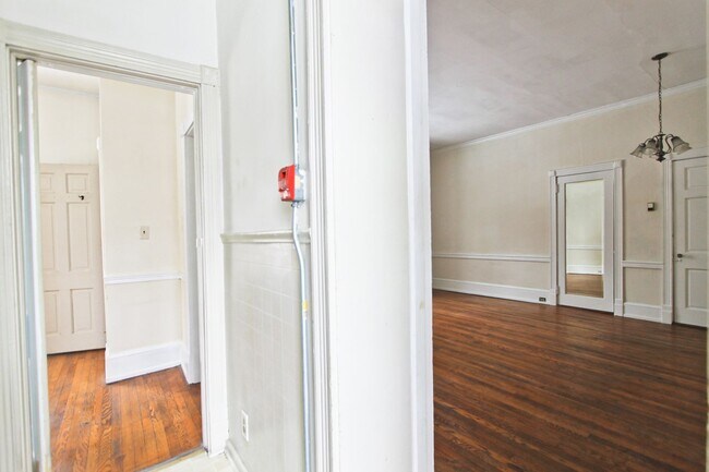 Building Photo - 6333 Greene St