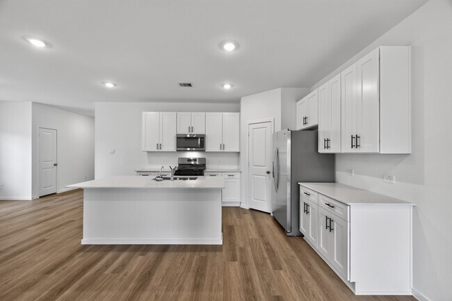 Foto del edificio - 3033 Brizzo Bch Ln
