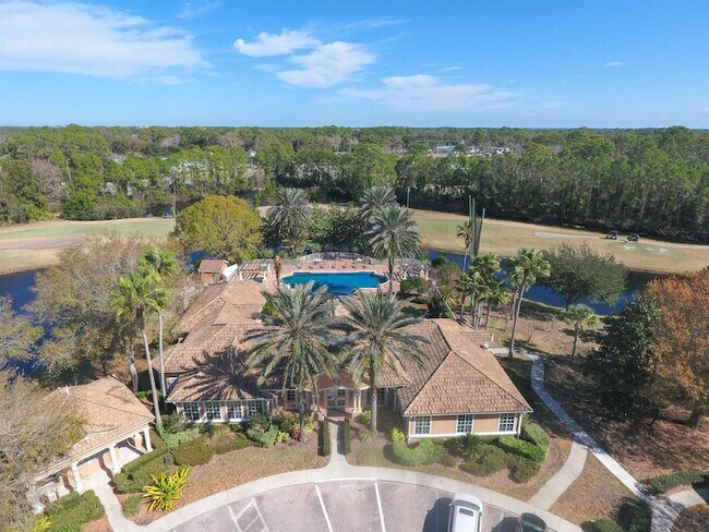 Foto del edificio - 520 Florida Club Blvd