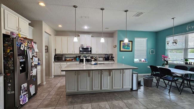 Building Photo - Preserve at Crown Point Home with Fenced B...