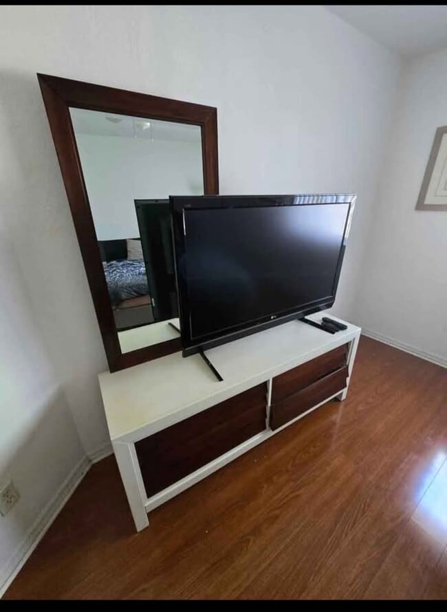Foto del edificio - 10040 Ravello Blvd