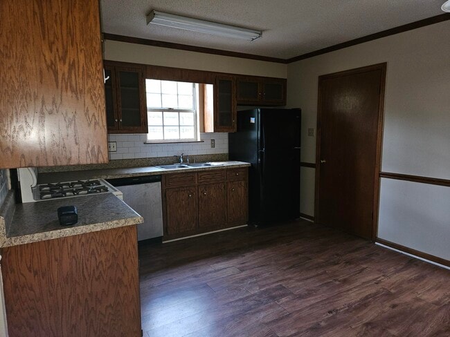 Building Photo - 322 Lamplighter Ln