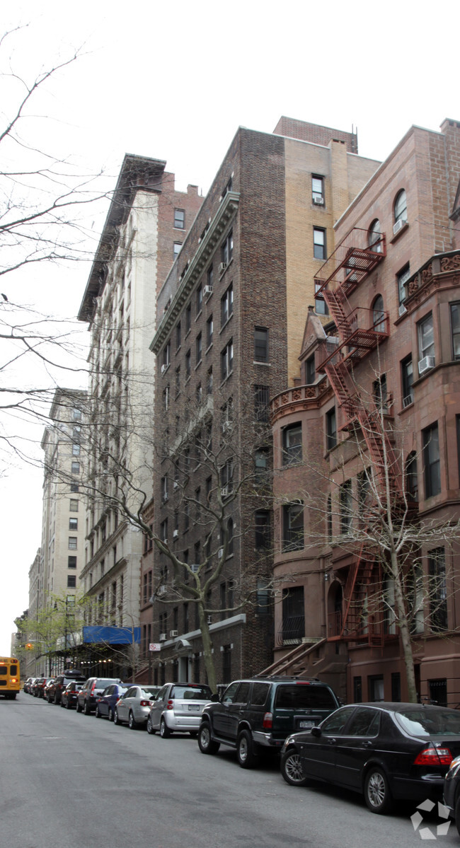 Building - 306-310 W 104th St