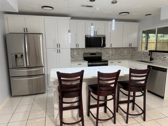 Building Photo - 2642 Coopers Post Ln