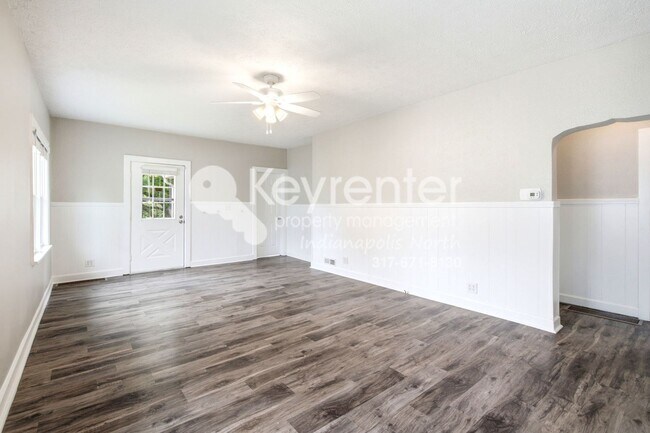 Building Photo - This well-maintained 3-bedroom, 2-bath home in Lebanon, IN offers practical comfort and modern co...