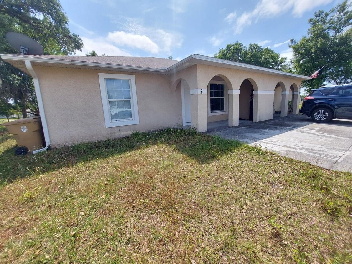 Photo - 325 Baccarat Ct, #B